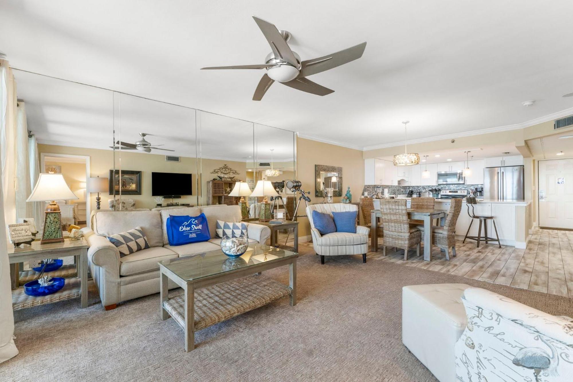 Stunning 2/2 Designer Condo W Coastal Appeal Right On The Gulf! Panama City Beach Exterior foto