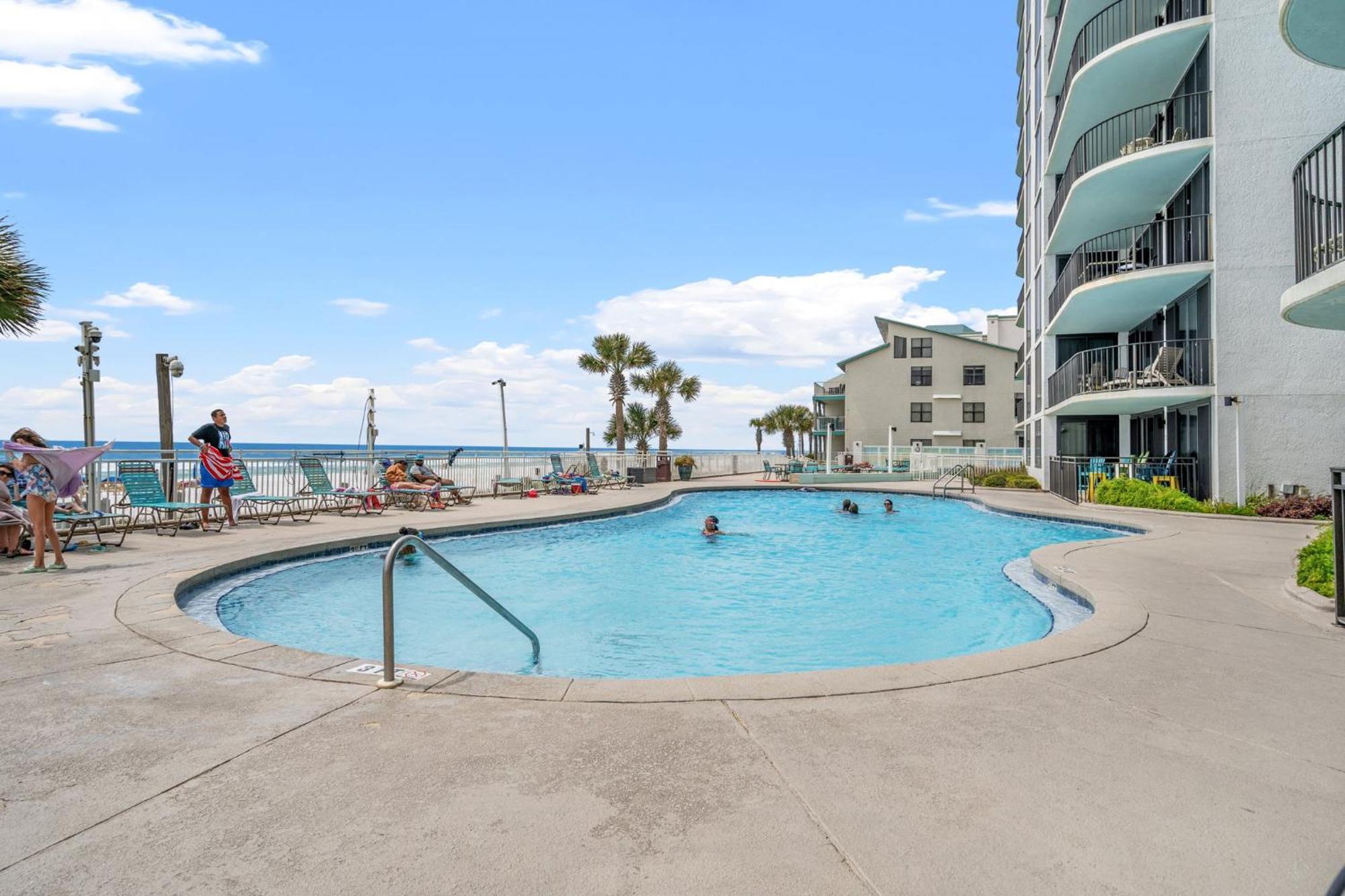 Stunning 2/2 Designer Condo W Coastal Appeal Right On The Gulf! Panama City Beach Exterior foto