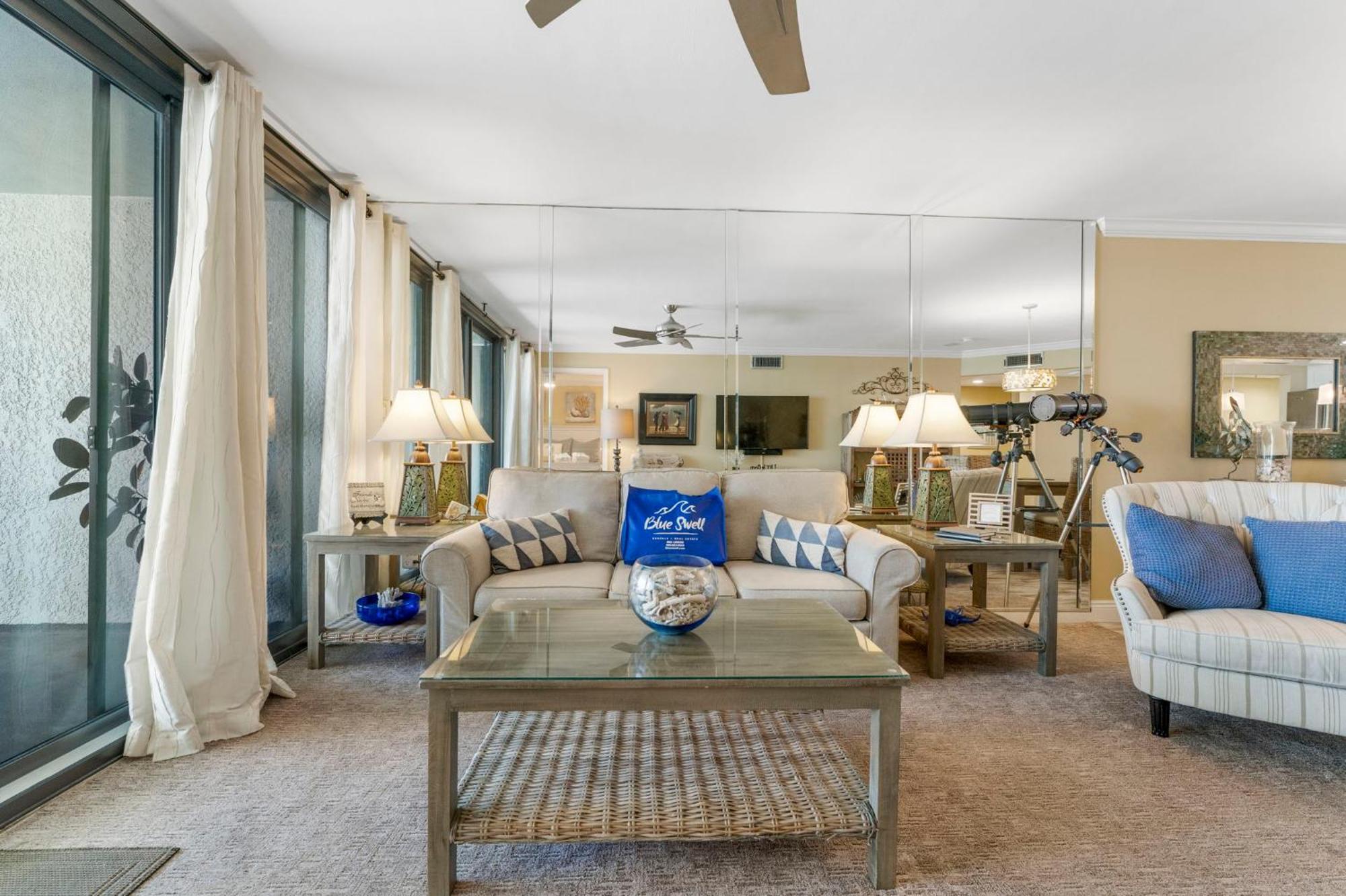 Stunning 2/2 Designer Condo W Coastal Appeal Right On The Gulf! Panama City Beach Exterior foto