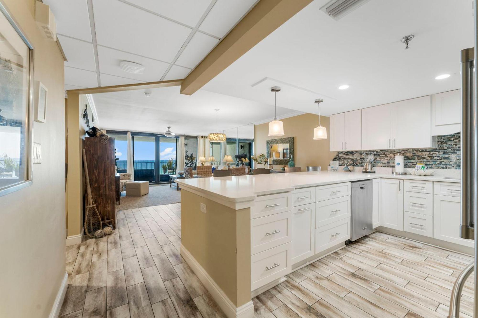 Stunning 2/2 Designer Condo W Coastal Appeal Right On The Gulf! Panama City Beach Exterior foto